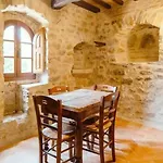 Castello Di Uno 아파트