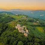 Castello Di Uno 아파트 Cisterna