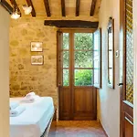 아파트 Castello Di Uno Cisterna