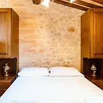 Castello Di Uno Cisterna