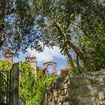 아파트 Castello Di Uno