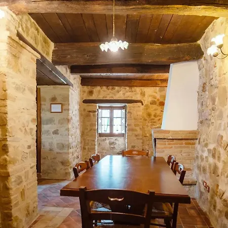 Apartamento Castello Di Uno Cisterna