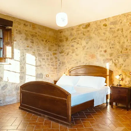 Castello Di Uno Cisterna