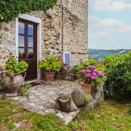 Castello Di Uno Lägenhet