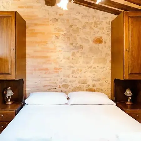 Castello Di Uno Cisterna