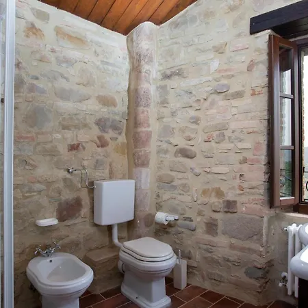 Castello Di Uno 아파트